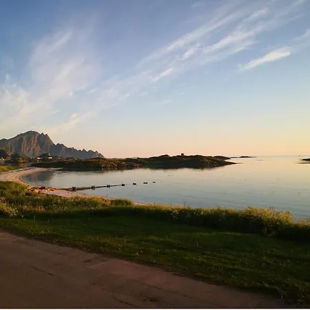 Sentral Studioleilighet Ved Stranden Og Hvalsenter Nb Ma Vaskes Etter Endt Leie Eller Betale Rengjoringshjelpen 500 Kr Andenes Exterior photo