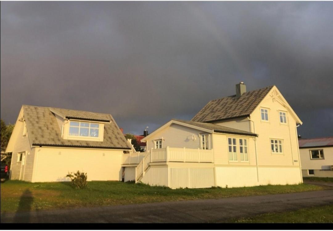 Sentral Studioleilighet Ved Stranden Og Hvalsenter Nb Ma Vaskes Etter Endt Leie Eller Betale Rengjoringshjelpen 500 Kr * Andenes